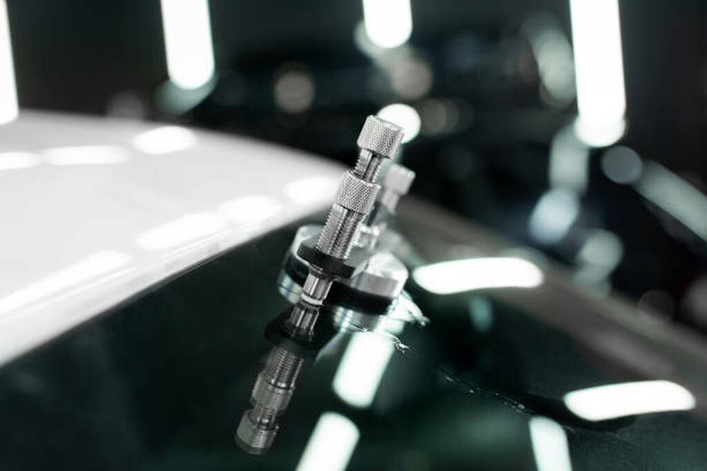 car windshield scratch repair in Twin Cities