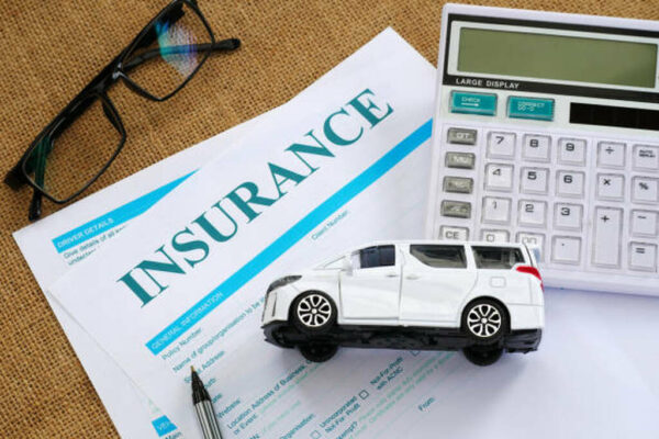 Insurance and Auto Glass Repair Cost
