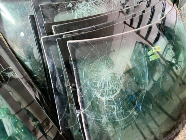 what size crack in windshield can be repaired